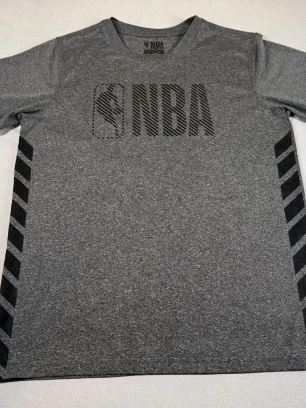 NBA Boy's Athletic Logo Shirt Size Large - Gray/Black